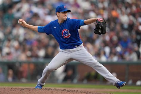 Kyle Hendricks gets within 4 outs of a no-hitter, another vintage performance for the Chicago Cubs veteran